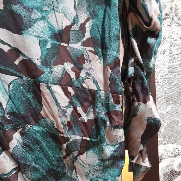 Guess by Marciano Silk Dress Bodycon Clubwear Size XS Mini Long Sleeve - Picture 4 of 15